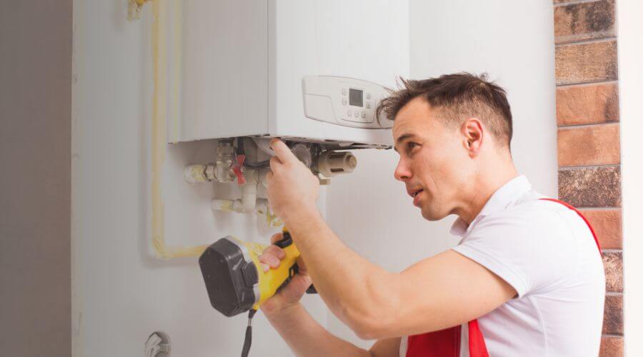 Expert burst pipe repair services in Roanoke, IL